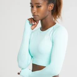 WOMEN'S BEST Power Seamless Long Sleeve Crop Top | Bleached Aqua