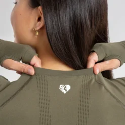 WOMEN'S BEST Power Seamless Long Sleeve Crop Top | Khaki