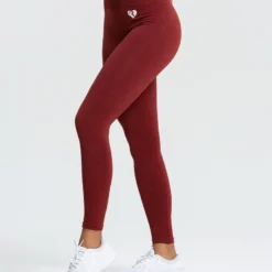 WOMEN'S BEST Move Seamless Leggings | Ruby Red Solid SPORTBEKLEIDUNG