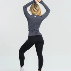 WOMEN'S BEST Move Seamless Long Sleeve Top | Stone Grey Solid