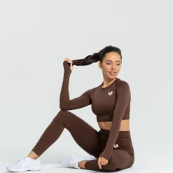 WOMEN'S BEST SPORTBEKLEIDUNG Power Seamless Long Sleeve Crop Top | Walnut Brown
