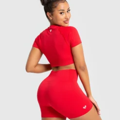 WOMEN'S BEST Power Seamless Short Sleeve Crop Top | Red