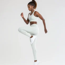 WOMEN'S BEST SPORTBEKLEIDUNG Renew Seamless Sports Bra | Chalk Grey