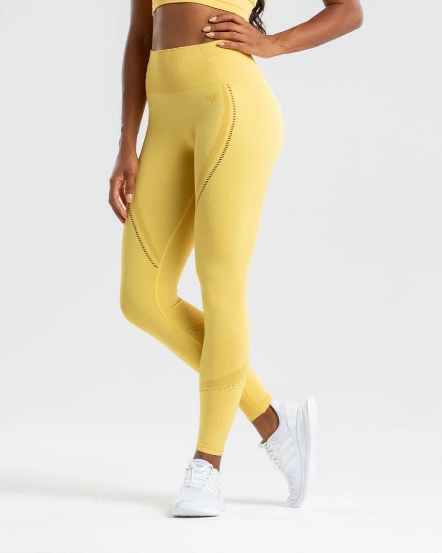 WOMEN'S BEST Renew Seamless Leggings | Dried Yellow SPORTBEKLEIDUNG