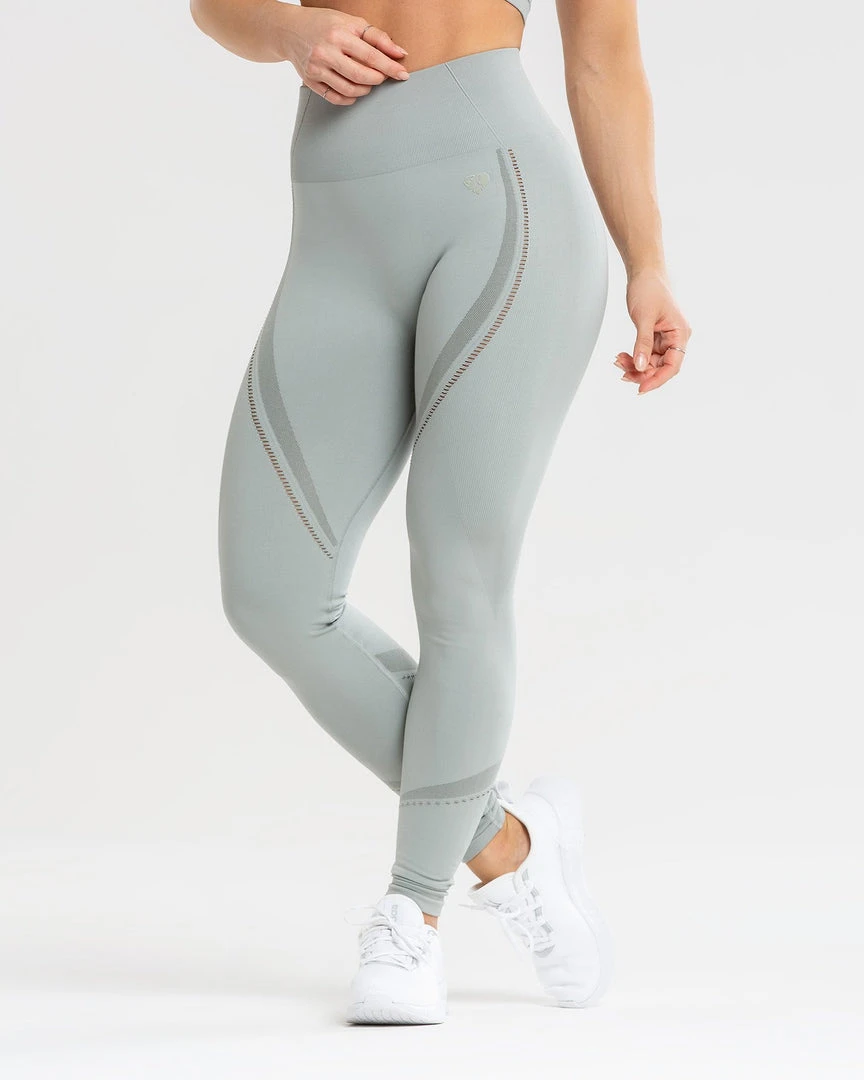 WOMEN'S BEST Renew Seamless Leggings | Mud Green SPORTBEKLEIDUNG