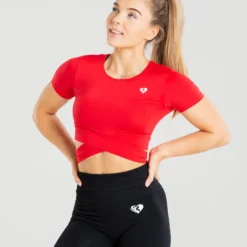 WOMEN'S BEST True Tie Crop Top | Red