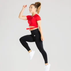 WOMEN'S BEST True Tie Crop Top | Red