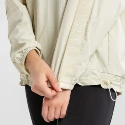 WOMEN'S BEST Hold Windbreaker | Sand